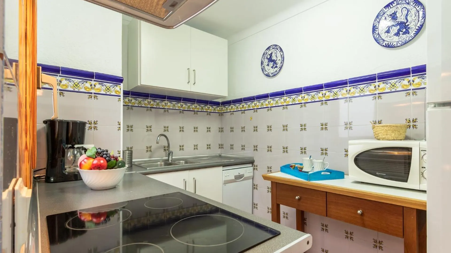 Amazing Villa In Pollensa With Patio Apartment Pollenca